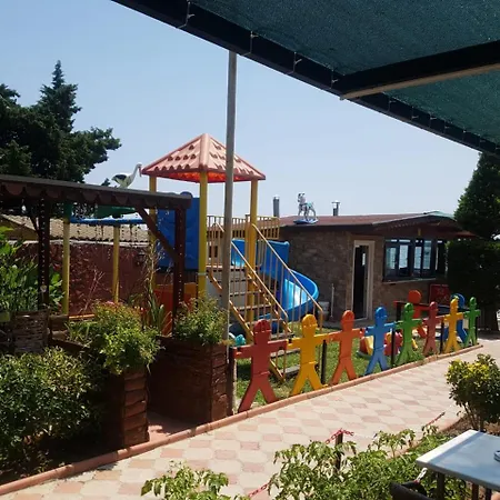 Istanbul Yildiz Hotell 3*